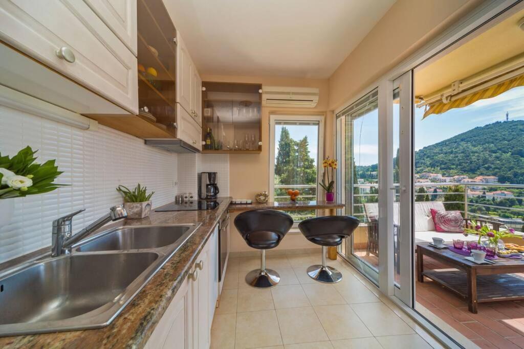 Blue Dream - Stylish Apt With Stunning Sea View Dubrovnik Eksteriør bilde